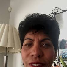 Best-selling novelist Mary Higgins Clark used to window shop for expensive… 