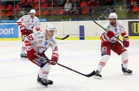 Over time the team's name has changed. A Mac Es A Jegesmedvek Is Gyozott A Tipsport Ligaban M4 Sport