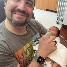 Today Chief Finner participated in the 2024 Show Your Pride Campaign at  City Hall with the Greater Houston LGTQ+ Chamber of Commerce. View the  photos and follow the campaign at https://loom.ly/WWhy0Ng.