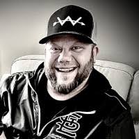 100+ "Dees" profiles