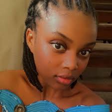 Au journal de Canal 2 la gendarmerie présentait hier plusieurs  malfrats,visages cachés, impliqués dans les agressions à la machette et au  pistolet dans la ville de Douala. Parmi les caïds des individus