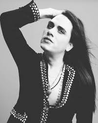 Si actúas con el corazon, el universo se encargara del resto. 💙 📷  @alondrarivasfoto Stylist @o0o0a #juansilva #elgruñon #gruñolovers #grwm  #fotografia #fotografias #pictures #picture #foto #fotoshooting #portafolio  #trajenegro #instagram ...