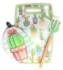 Two out of threejoanthe ladle and it's good for kitchen.5. Succulents Gift Bundle Cactus Decor Kitchen Cutting Board Oven Mitt Spatula Set 3 Pieces