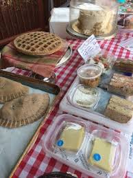 Alaine S Vegan Green Heart Bakery Vegan Cake Vegan Bakery Delicious Fruit