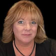 Kathleen Mattern's Instagram, Twitter & Facebook