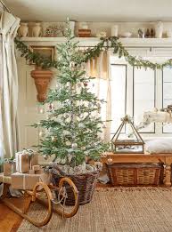 23 Farmhouse Christmas Decor Ideas To Make Your Space More Festive Farmhouse Christmas Decor Holiday Decor Farmhouse Christmas