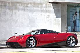 I've been writing about the auto industry since 1992—first as business week's detroit bureau chief, then as editor of online news. Que Autos Maneja Mark Zuckerberg Puro Motor
