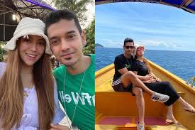 Bot kecil inilah akan membawa anda ke pantai. Kandungan Masuk Trimester Kedua Mawar Rashid Dah Berani Naik Bot Saya Duduk Belakang Untuk Elak Hentakan Hiburan Mstar