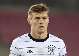 Toni kroos and his teammates after the final whistle vs. Footballers Are Just Puppets For Uefa And Fifa Toni Kroos Deccan Herald
