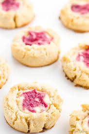 Keto Christmas Cookies The Best Low Carb Holiday Cookies That Taste Like The Real Thing Wo Low Carb Cheesecake Raspberry Cheesecake Cookies Low Carb Cookies