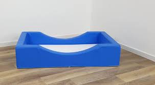 Härtegrad 3 (75kg bis 100kg) matratze (kern) : Stapelbares Schaumstoffbettchen Krabbels Mit Seitlicher Aussparung Liegeflache 50x100 Cm Hohe 25 Cm Mit Matratze 133 455 Mit Matratze
