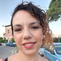 30+ "Sandra Valenti" profiles