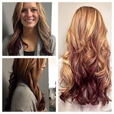 Red hair on its own requires frequent maintenance as the difference between the bright red color and natural blonde or brown roots is always clearly visible, and in no way flattering. Love Love Love This Beautiful Red Underneath And Strawberry Blonde On Top Hair Styles Blonde Hair Hair Beauty