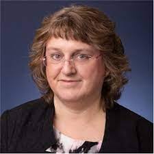 Janice Stark's Instagram, Twitter & Facebook