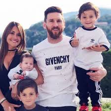 Lionel messi is worth $400 million as of august 2019. Lionel Messi Bio Affair Married Wife Net Worth Ethnicity Salary Age Nationality Height Professional Footballer