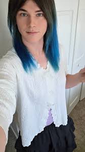 Single in Madison, CT, seeking LGBTQ friends