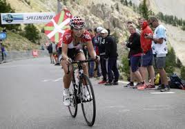 Annemiek adriana van vleuten (vleuten, 8 de octubre de 1982) es una deportista neerlandesa que compite en ciclismo en las modalidades de ruta y pista.1. Puck Moonen Krijgt Seksistische Opmerking Naar Het Hoofd Ges Het Nieuwsblad Mobile