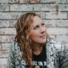 Sara Milonovich & Daisycutter