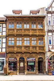 Die hellen zimmer und apartments im hotel und restaurant schanzenhaus wurden im jahr 2016 renoviert. Krummelsches Haus Wernigerode Destimap Destinations On Map