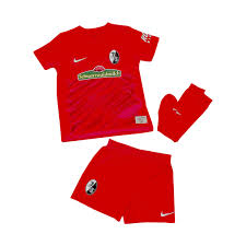 Fc bayern trikot away authentic 21/22. Nike Sc Freiburg Mini Kit Home 21 22 Kids Rot F657 Rot