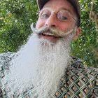 Pokemon Trainers with Beards : r/pokemon