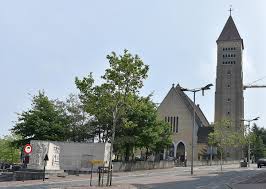 Zelf winnen op antwerp en een gelijkspel in brugge. File Sint Martinuskerk 21611 Genk 19 05 2019 12 21 58 Jpg Wikimedia Commons