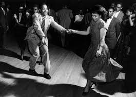 The only clubs remaining from the great harlem renaissance was small's paradise on 135th street and 7th avenue and the baby grand on 125th. Savoy Park Harlem History