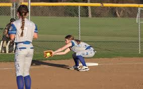 Wortham Lady Dawgs Take On Abbott and Coolidge