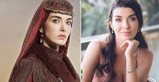 Bit.ly/2lwtoxx selena özel sahneler i̇zlemek i̇çin: Aslihan Guner Selena Dizisi