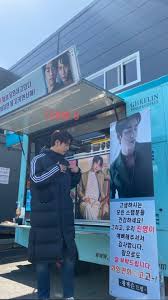 Kdrama jinyoung and jackson, rat mark and bambam, and joker jb were kind of amazing. Got7 S Jinyoung Thanks Fellow Member Jackson And 2pm S Junho For Show Of Support Soompi