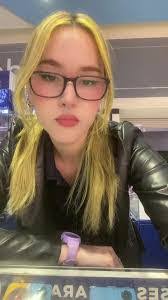 Sharon Dubberly's Instagram, Twitter & Facebook