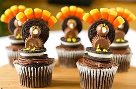Bake cupcakes in brown liners according to cake mix instructions. Five Thanksgiving Turkey Cupcake Ideas