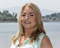 Diane Sutton Realtor DRE# 01313634