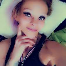 Stream Nina Lin music