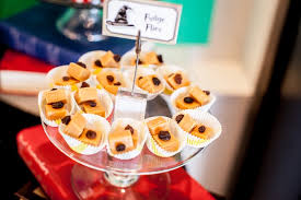 Harry potter parties are always popular and appeal to a wide age range. Kara S Party Ideas Detailed Harry Potter Birthday Party Kara S Party Ideas