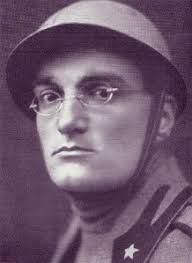 Piazza Reginaldo Giuliani al Villaggio Santo di Messina |