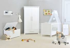 Vous voulez ce qu'il y a de meilleur pour votre bébé en termes de confort, de tous nos produits pour la chambre de bébé respectent les normes les plus strictes au monde afin que vous soyez parfaitement serein quant à la sécurité et son. Chambre Bebe Complete Mobilier Bebe A Prix Mini Jurassien Chambre Bebe Ikea Chambre Bebe Deco Chambre Bebe