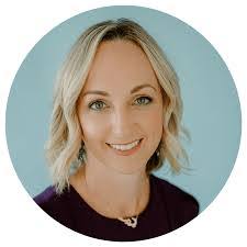 Stephanie Woehl's Instagram, Twitter & Facebook