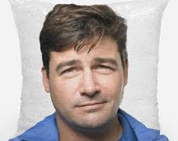 Kyle chandler sequin pillow cover, celebrity pillow cushions, handsome kyle  chandler flip sequin pillow case gift, pillow cushion gift