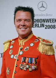 2006 ließ er sich von frederic von anhalt und zsa zsa gabor adoptieren Protz Prinz Marcus Von Anhalt Aufstieg Und Fall Bilder Rhein Zeitung