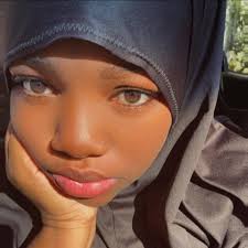 The Autism Partnership Foundation has a FREĖ 4O-hour RBT course available  online for anyone interested in becoming a Registered Behavior Technician.  *CC*