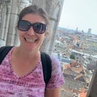 Tracy Futrell's Instagram, Twitter & Facebook