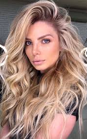 Do blondes have more fun? Caramel Blonde Hair
