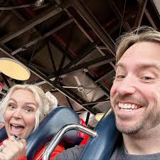 HOW TO SING Wellerman by @thelongestjohns 🎙#howtosing #wellerman  #shantytok #shanty #acapella #harmony #thelongestjohns