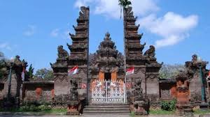 Candi bentar di masjid menara kudus tahun 1910 1939. Sejarah Museum Bali Denpasar Serta Perkembangannya Sejarah Lengkap
