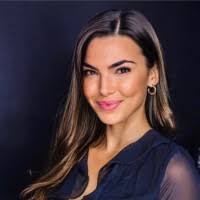 Samira Vergara's Instagram, Twitter & Facebook