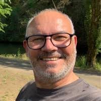 100+ Profile mit dem Suchbegriff „Antoine“