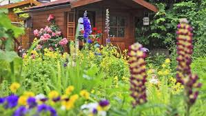 Gartengeräte mieten und den garten zum blühen bringen. Kleingarten Was Kostet Es Und Wo Gibt Es Freie Parzellen Ndr De Ratgeber Garten