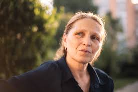 Asking Eric: Is the city mouse avoiding the country mouse? tackling family  dynamics