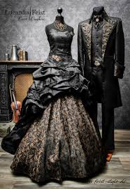 Brautkleider online shop, schneller versand. Lucardis Feist Steampunk And Victorian Style Wedding Couture Upscale Wedding Suits And Wedding Dresses